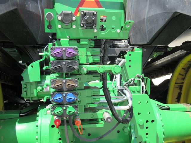 Image of John Deere 9RT 570 equipment image 4