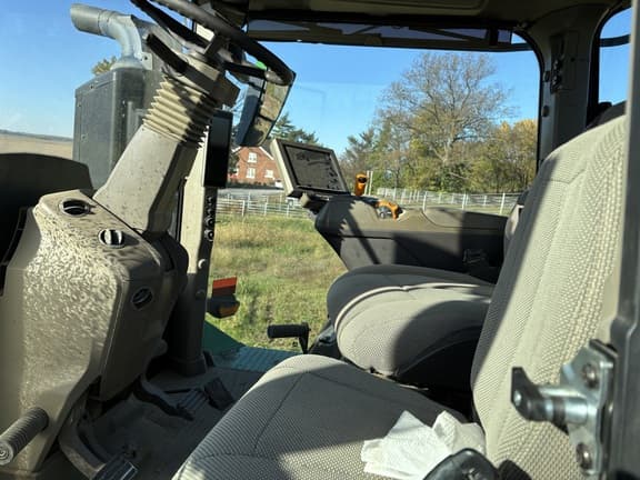 Image of John Deere 9RX 490 equipment image 4