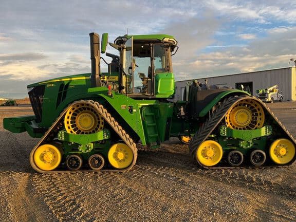 Image of John Deere 9RX 590 equipment image 1