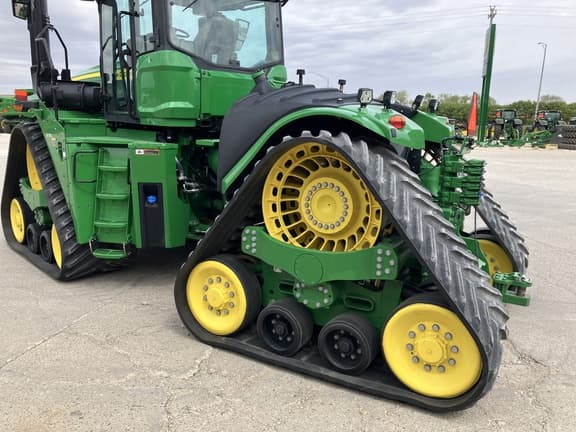 Image of John Deere 9RX 640 equipment image 3