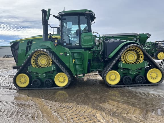 Image of John Deere 9RX 640 equipment image 2