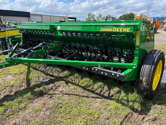 Image of John Deere BD1113 Primary image