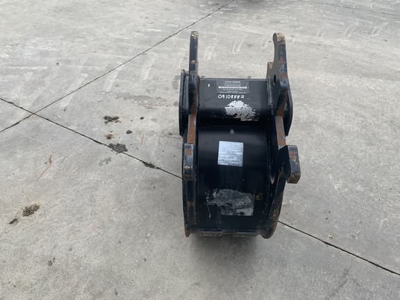 Image of John Deere BYT10988 equipment image 3