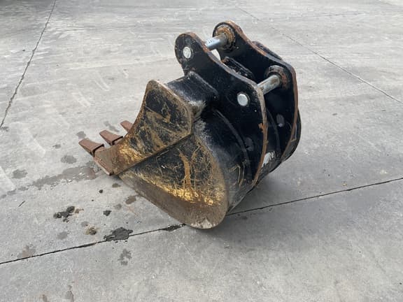 Image of John Deere BYT11917 equipment image 3