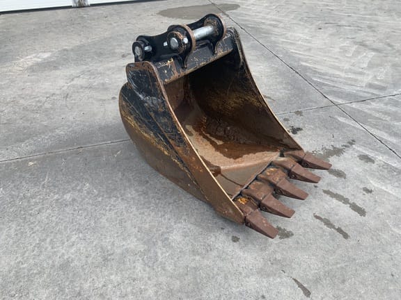 2022 John Deere BYT11917 Equipment Image0