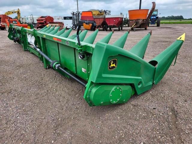 Image of John Deere C12R equipment image 2