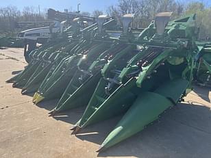 Main image John Deere C12F 1