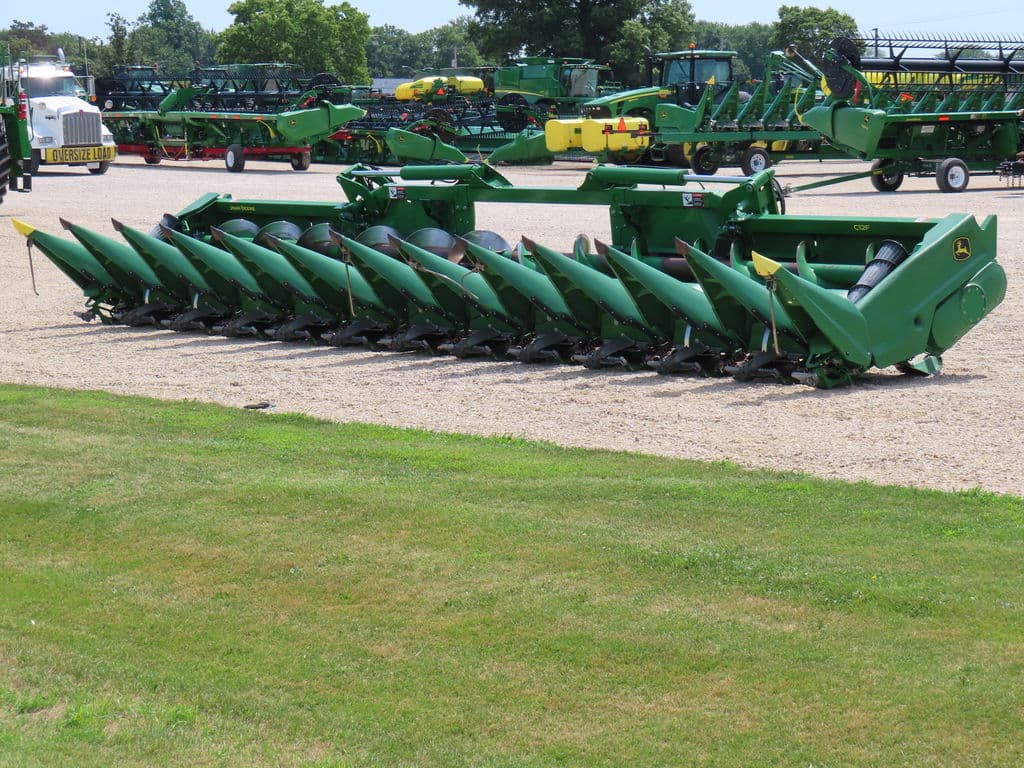 Image of John Deere C12F Primary image