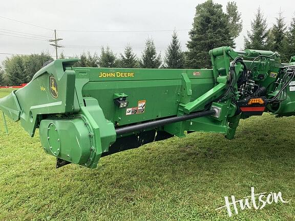 Image of John Deere C12F equipment image 4