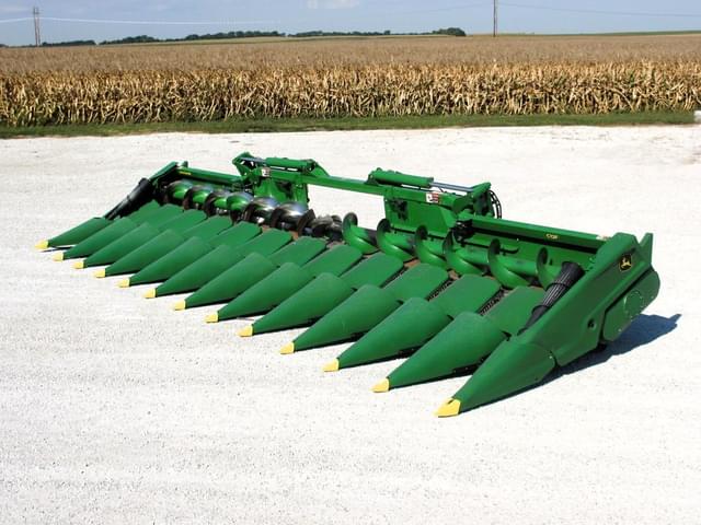 Image of John Deere C12F equipment image 1