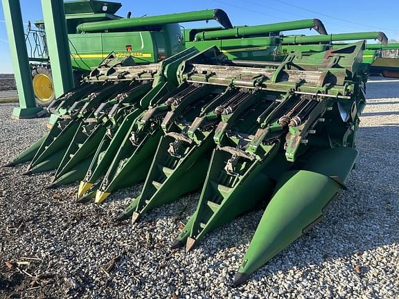 Image of John Deere C12F Primary image