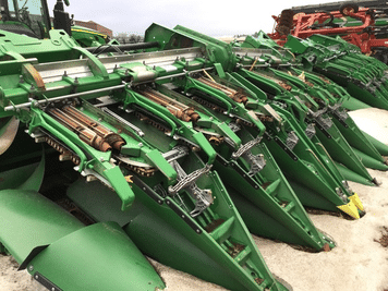 Main image John Deere C12F