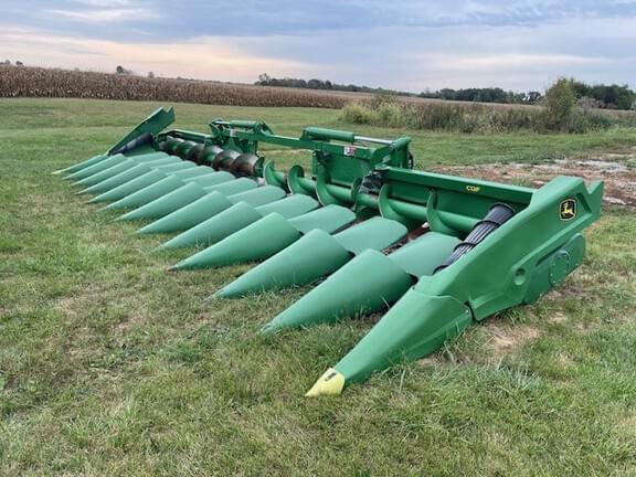 Image of John Deere C12F equipment image 1