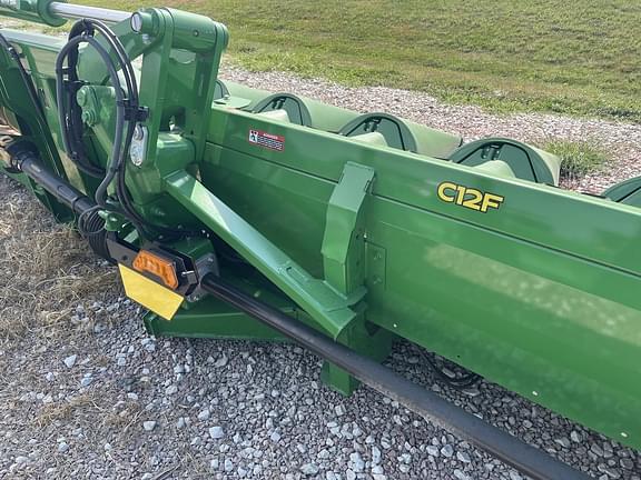 Image of John Deere C12F equipment image 4