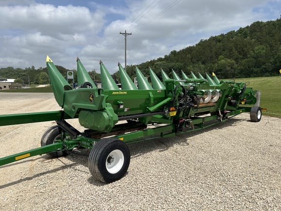 2022 John Deere C12F Equipment Image0