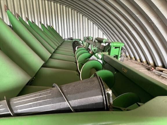 Image of John Deere C12F equipment image 2