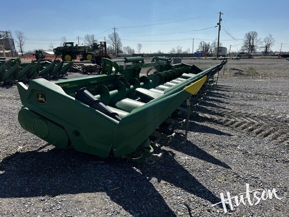Main image John Deere C12F