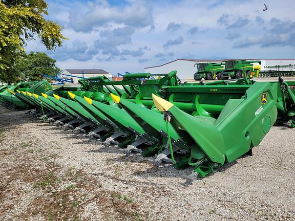Image of John Deere C12F Primary image