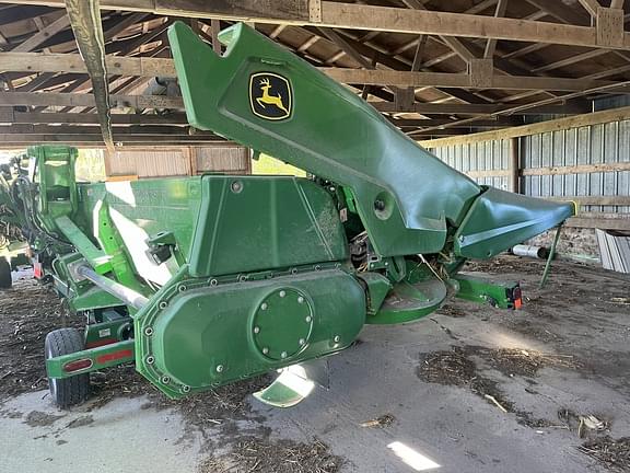 Image of John Deere C12F equipment image 2