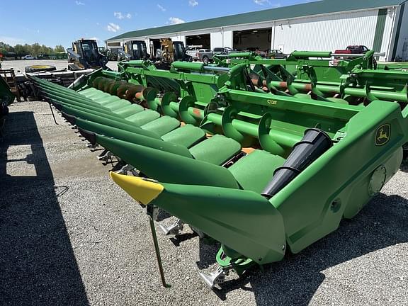 Image of John Deere C12F Primary image