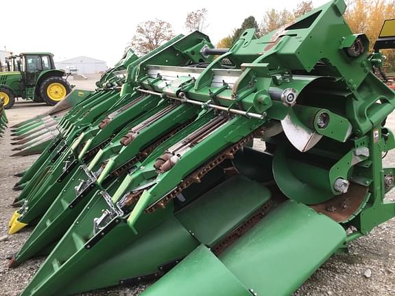 Image of John Deere C12F Primary image