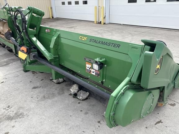 Image of John Deere C12F equipment image 4