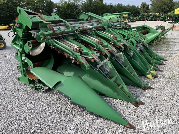 Main image John Deere C12F