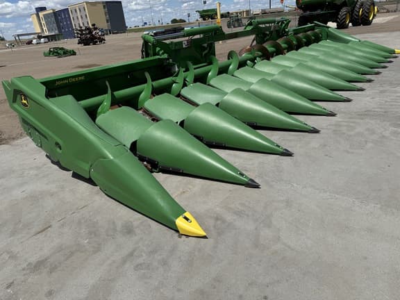 Image of John Deere C12F equipment image 1