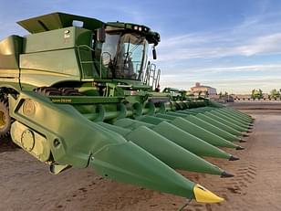 Main image John Deere C12F 0