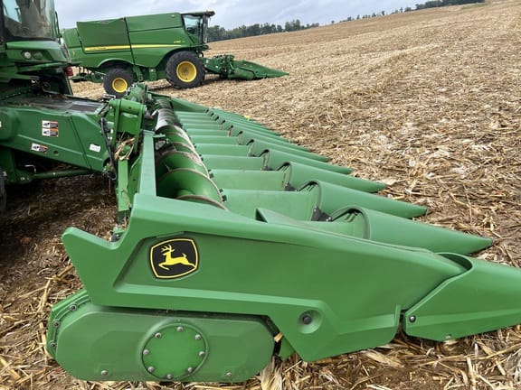 2022 John Deere C12F Equipment Image0