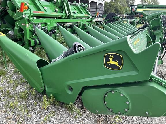 Image of John Deere C12F Primary image