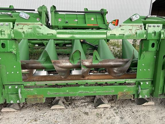 Image of John Deere C12F equipment image 1