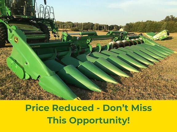 Image of John Deere C12F Primary image