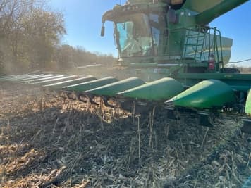 Main image John Deere C12F