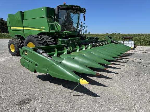 2022 John Deere C12F Equipment Image0