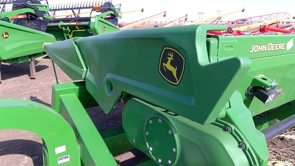 Image of John Deere C12F equipment image 1