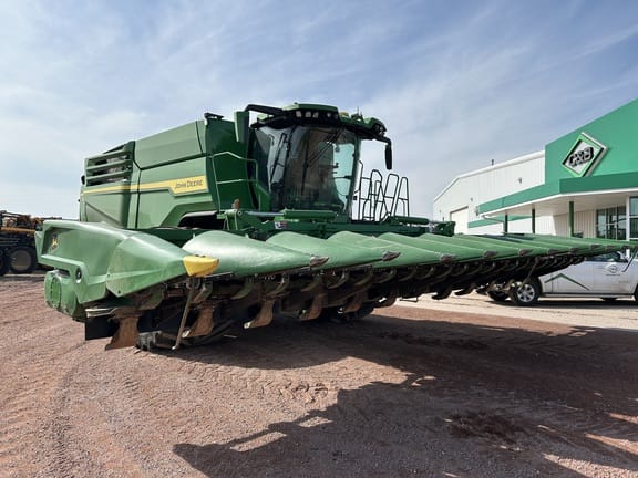 2022 John Deere C12F Equipment Image0