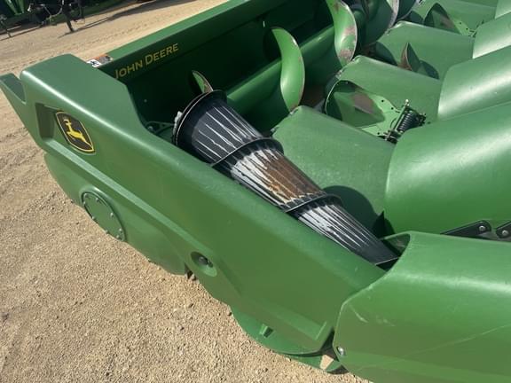 Image of John Deere C12F equipment image 1