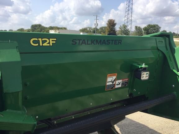 Image of John Deere C12F equipment image 3