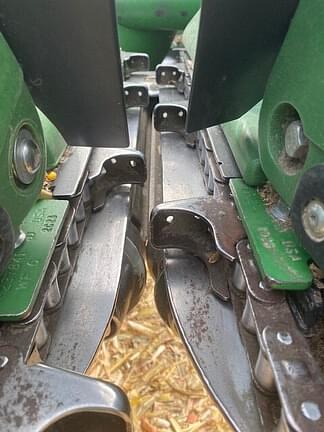 Image of John Deere C12F equipment image 1