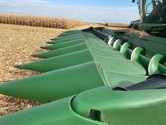 Image of John Deere C12F Primary image