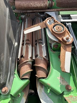 Image of John Deere C12F equipment image 2