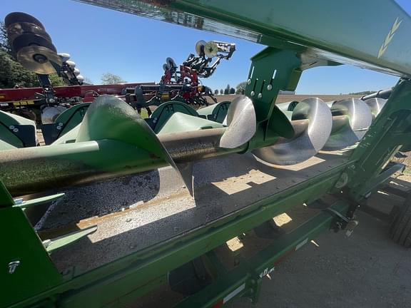 Image of John Deere C12R equipment image 3