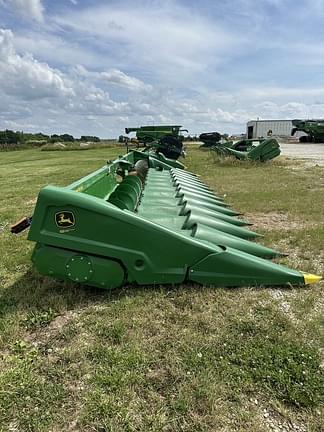 Image of John Deere C12R equipment image 1