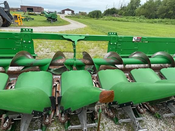 Image of John Deere C12R equipment image 1