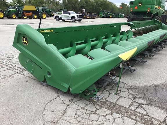 Image of John Deere C12R equipment image 4