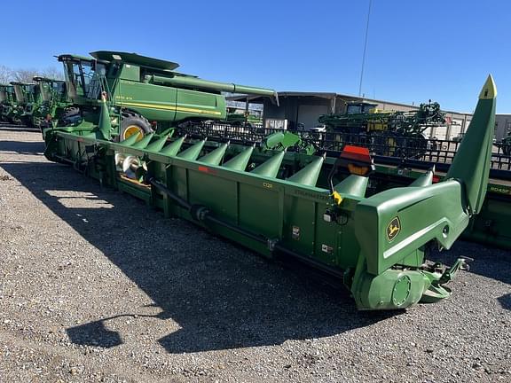 Image of John Deere C12R equipment image 2