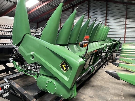 2022 John Deere C12R Equipment Image0