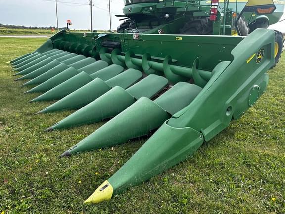 Image of John Deere C12R Primary image
