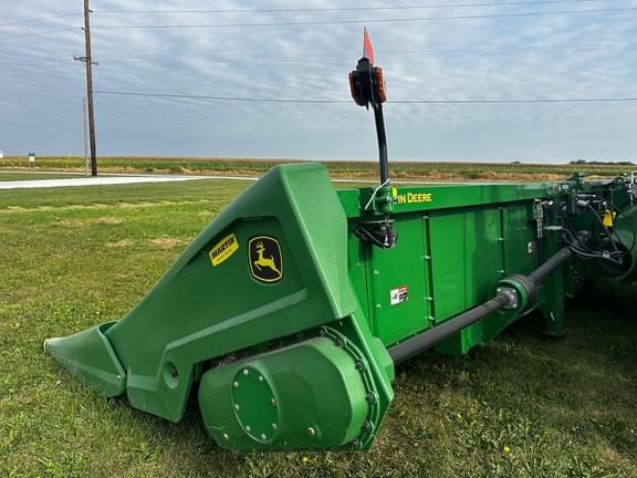 Image of John Deere C12R equipment image 1